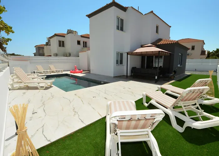 La Bella Nissi Villa